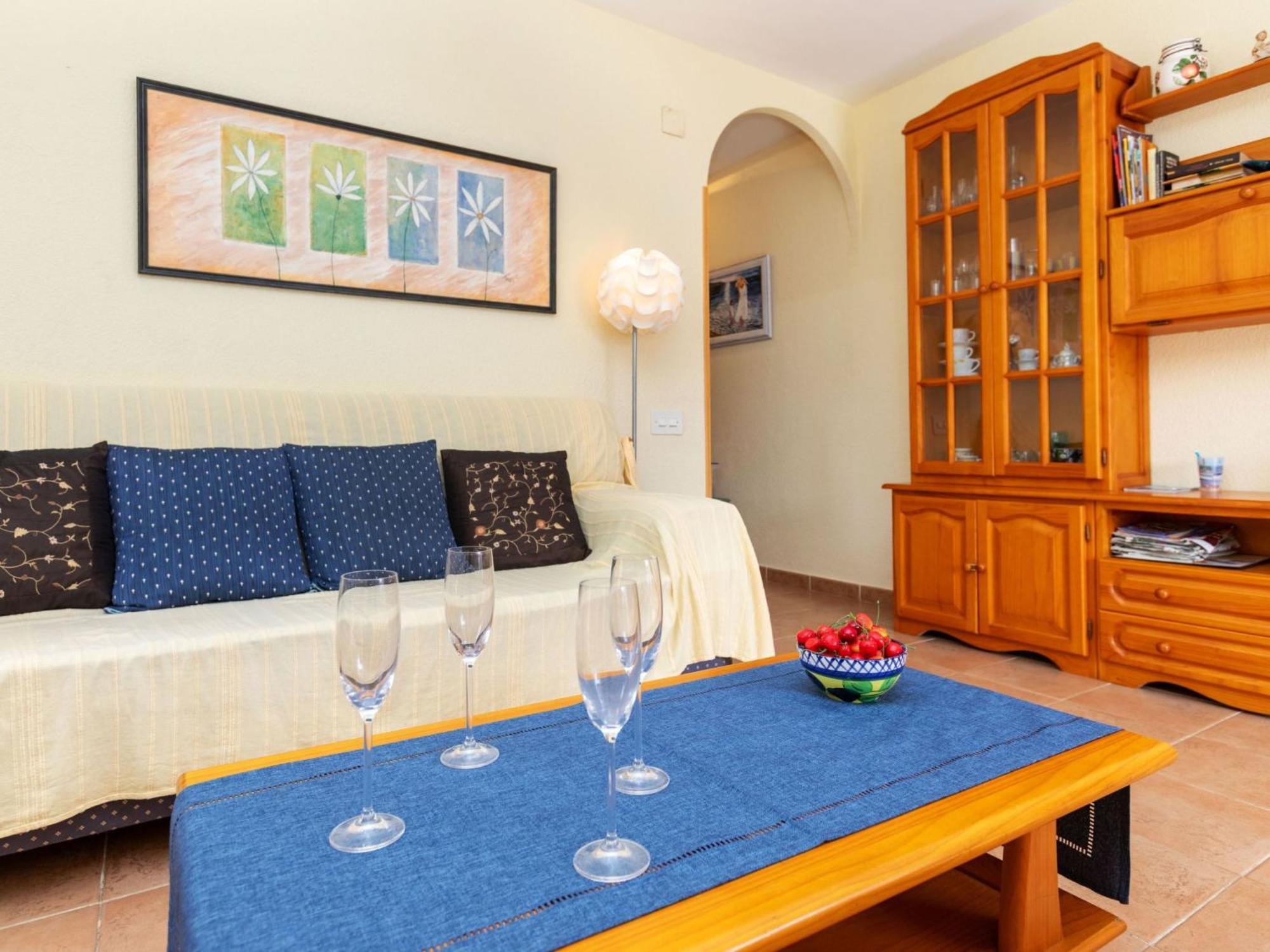 Apartment Aloha By Interhome Llanca Bagian luar foto