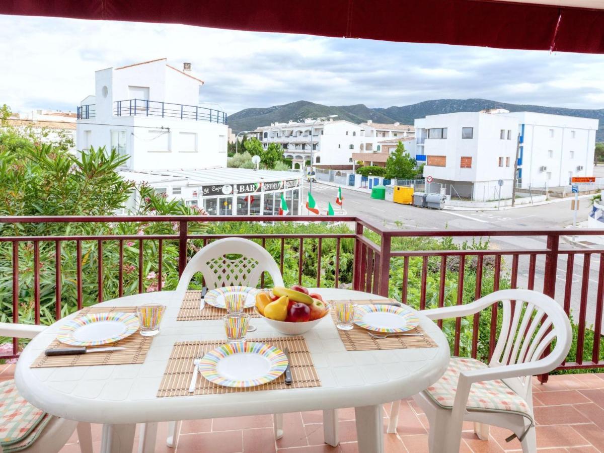 Apartment Aloha By Interhome Llanca Bagian luar foto